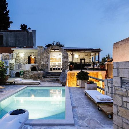 Villa Antonia'S Stonebuilt Mansion With A Private Pool Arménoi Exterior foto